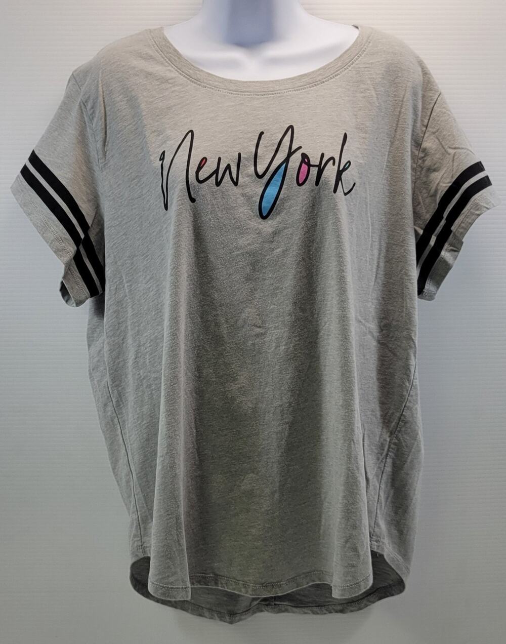 I1) Home Free Woman New York Souvenir Gray T-Shirt 2X (20W/22W)
